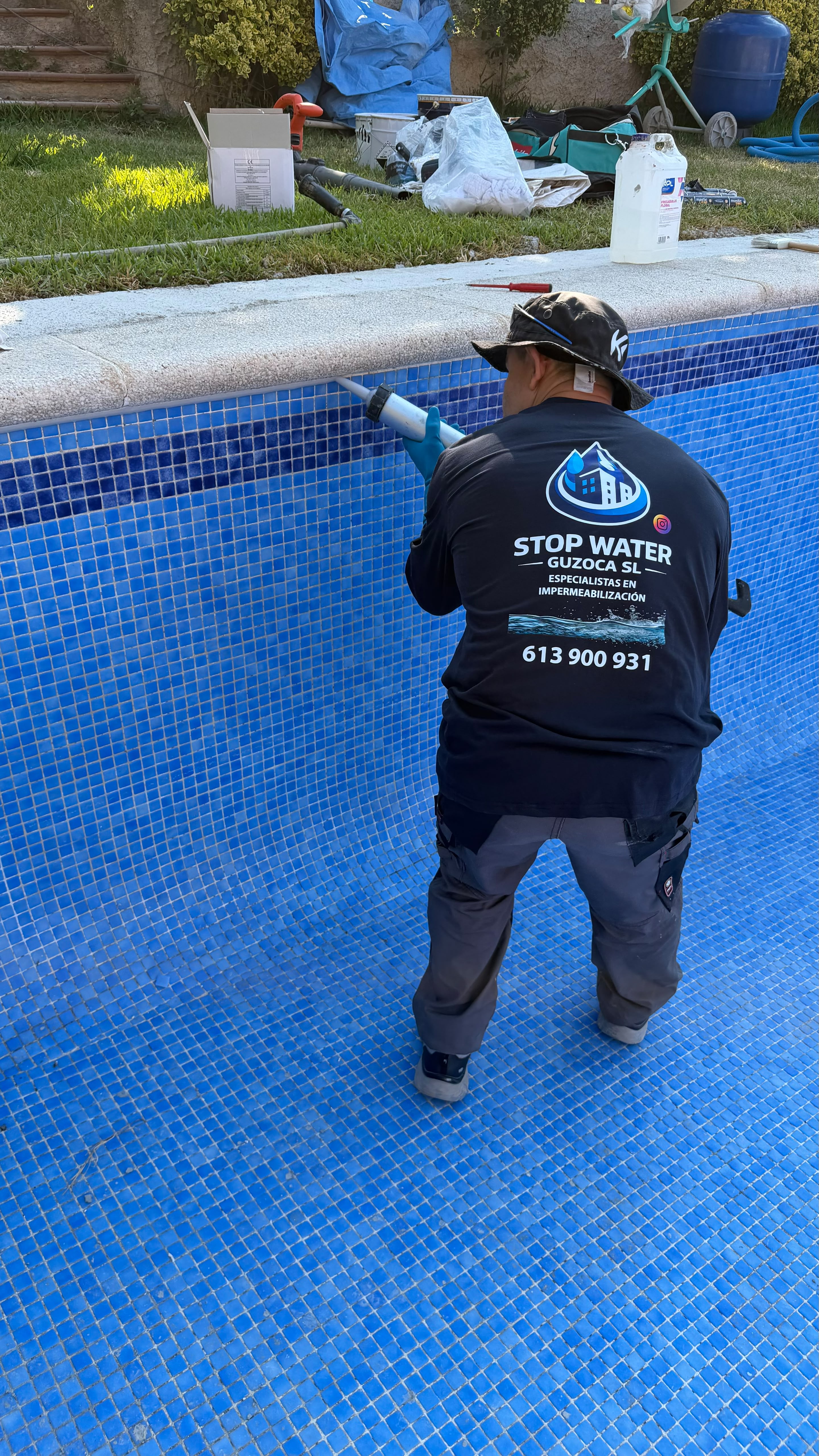 Proceso de trabajo: Rehabilitación e impermeabilización de piscina — Barcelona